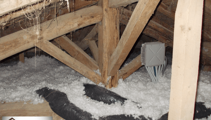 Réalisation d'une isolation par MAILLAUD PAILLEREAU, menuisier à Chantonnay